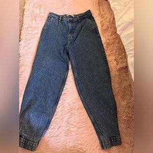 Abercrombie and Fitch Ultra High Rise Tapered Ankle Jeans